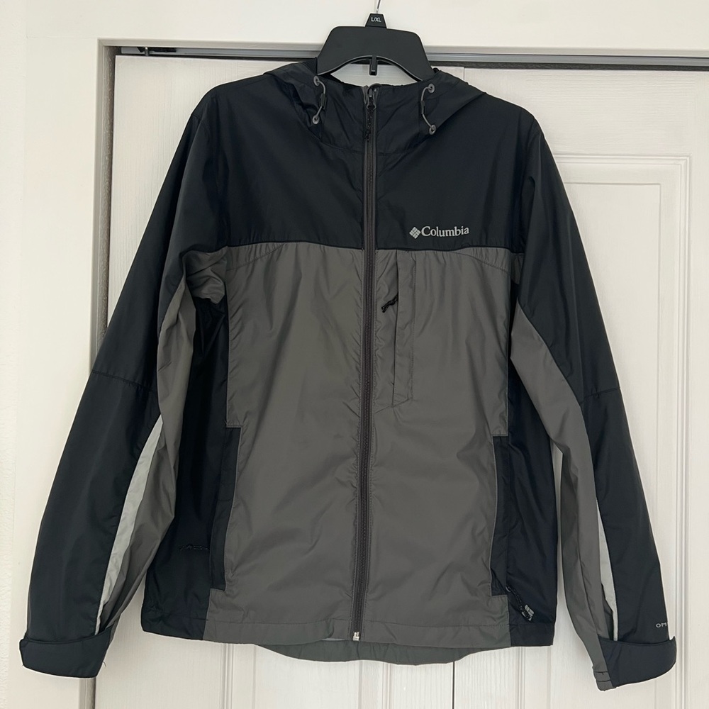 Columbia Men's Two-Tone Windbreaker size M